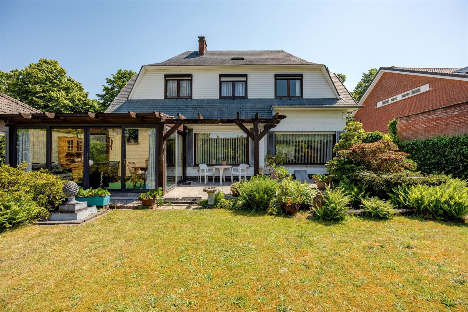 Karaktervolle villa op prachtig perceel van 1.063 m² in residentieel Schoten - foto 4