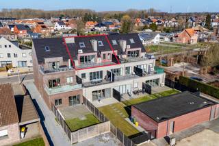 Modern & instapklaar, rustig gelegen appartement, in een kleinschalige residentie van 8 appartementenHet appartement heeft een bruto bewoonbare opp...