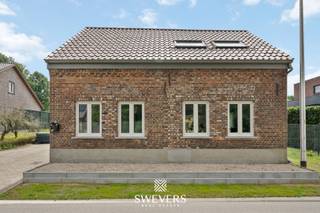 In Linkhout, dicht bij het Schulensmeer, staat aan Priesterse Heidestraat 38 een karaktervolle woning met potentieel te koop. Deze open bebouwing...