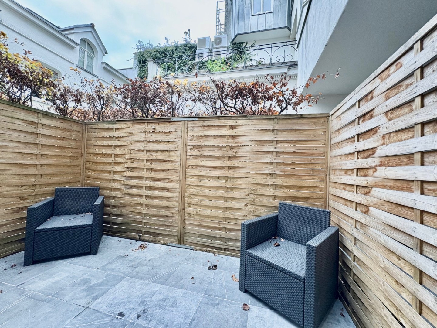 Charmant 1-slaapkamer duplexappartement met terras - foto 5