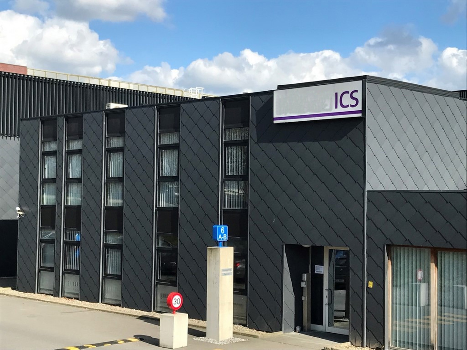 Commercial for rent in Herentals - photo 1