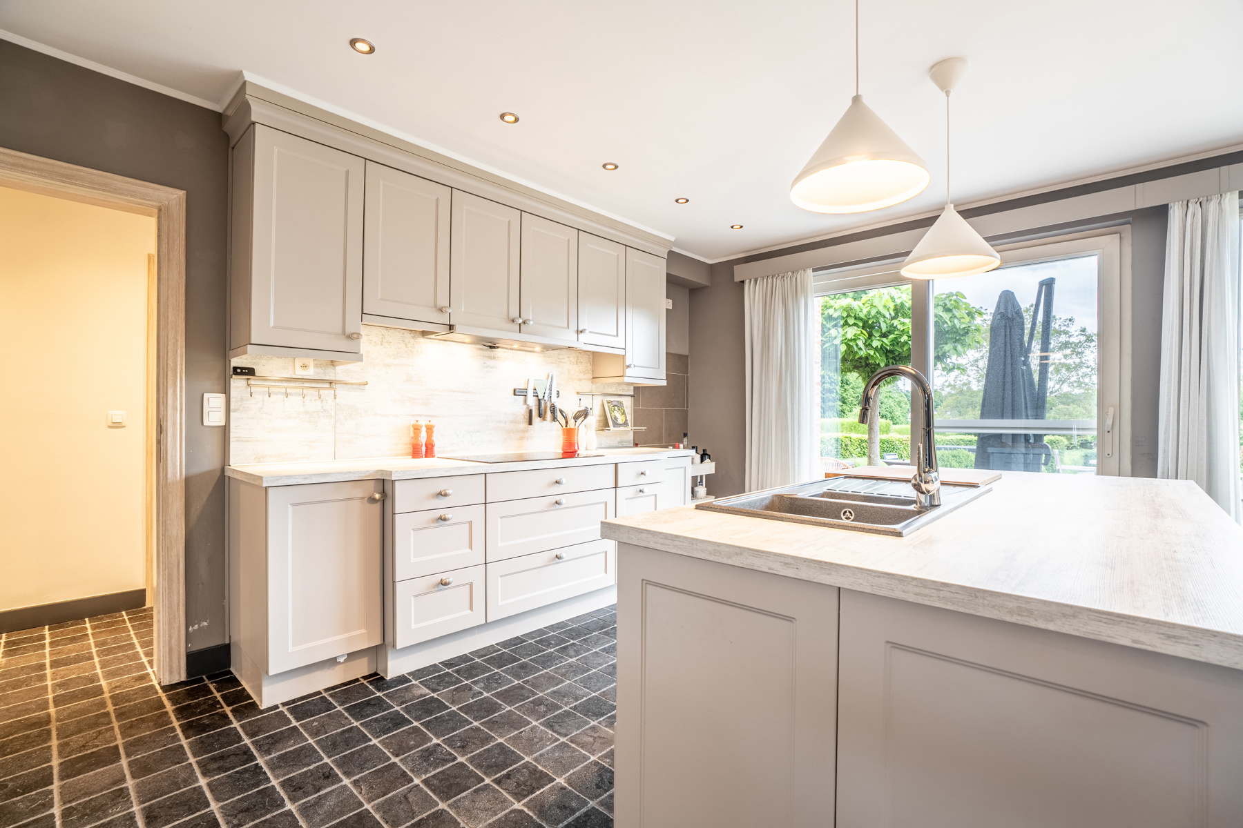 House for sale in Dilbeek with 5 bedrooms - photo 5