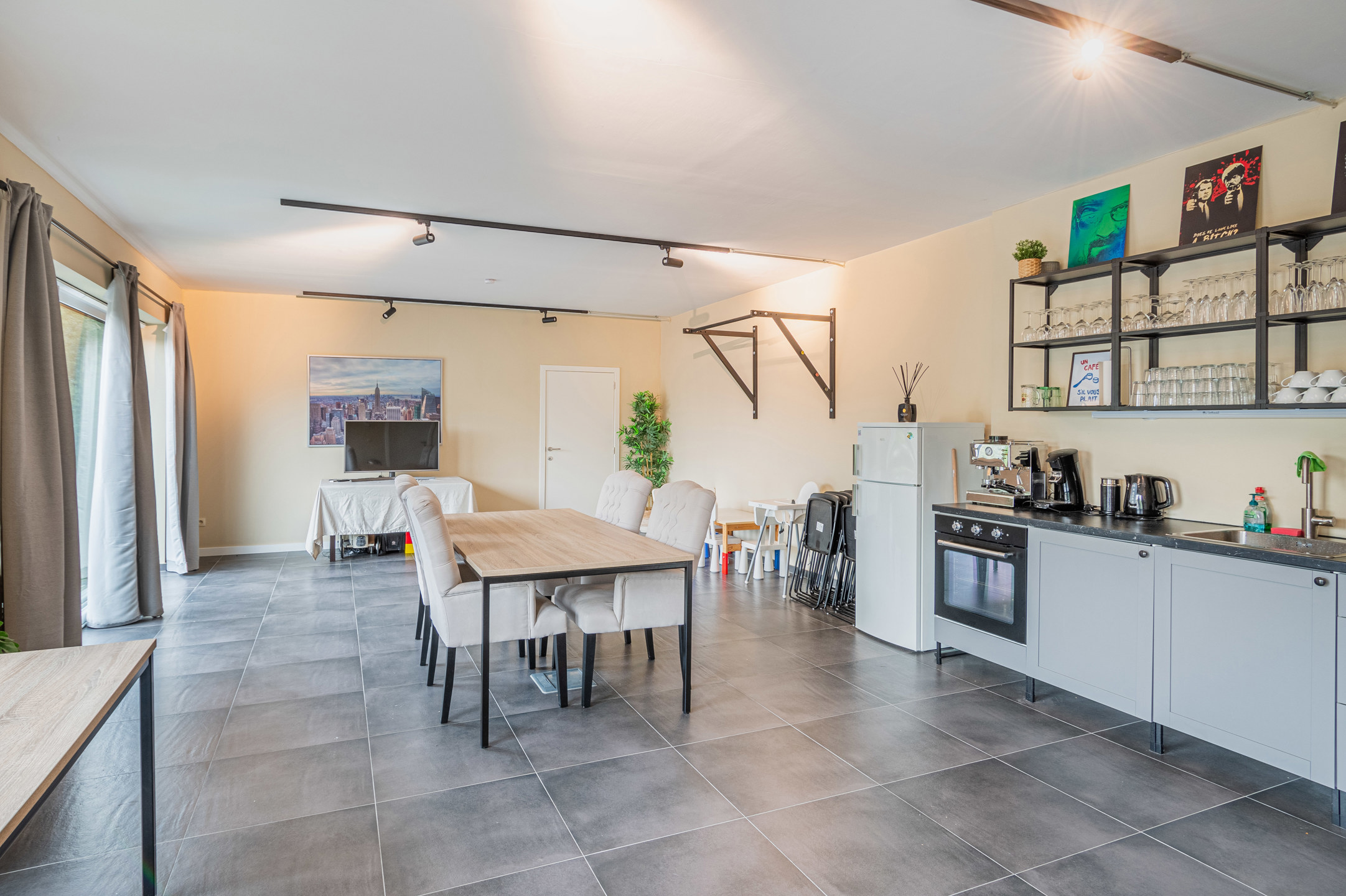 Commercial à louer à Puurs-Sint-Amands - photo 4