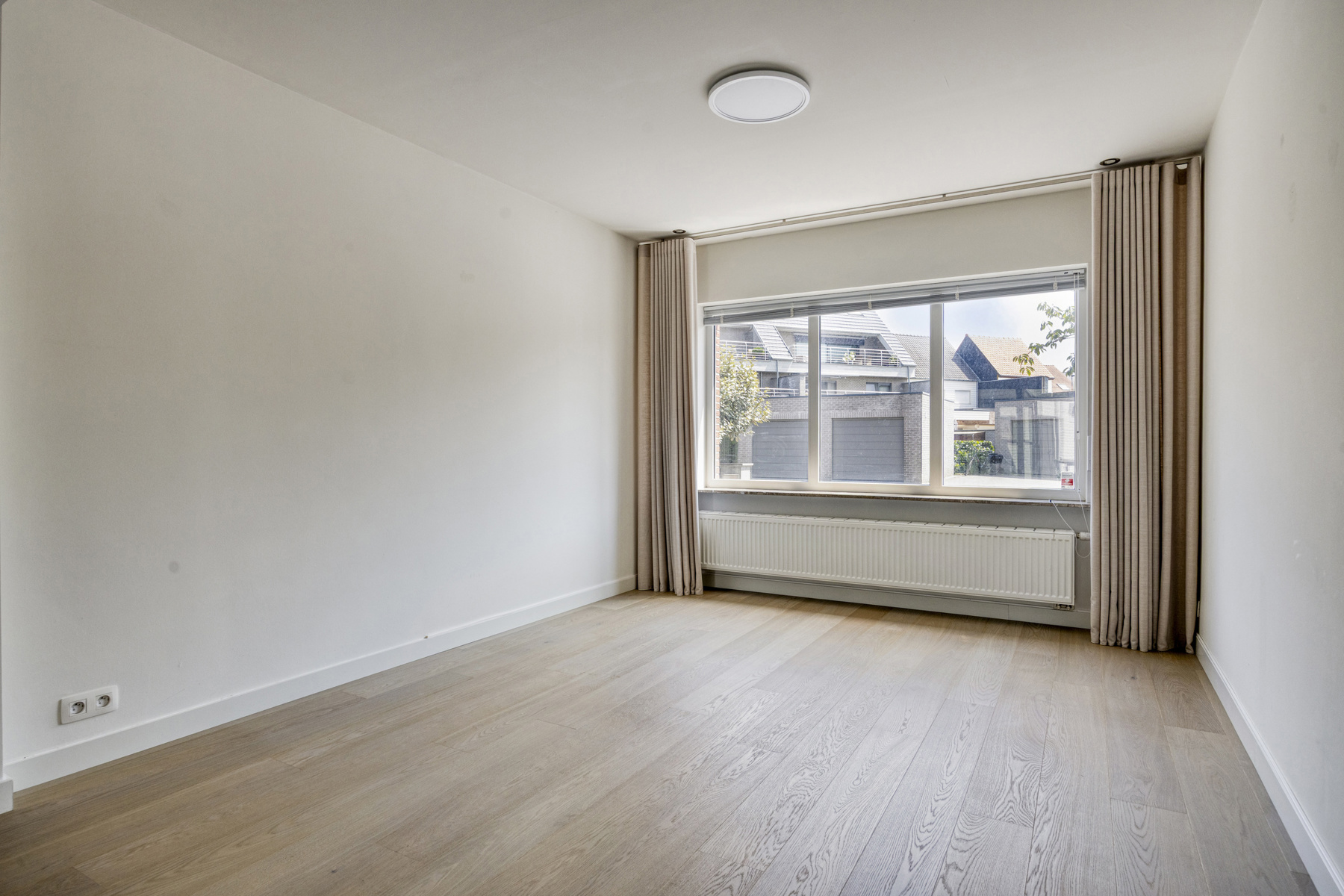 TE KOOP - instapklare woning met 3 slaapkamers en tuin - foto 5