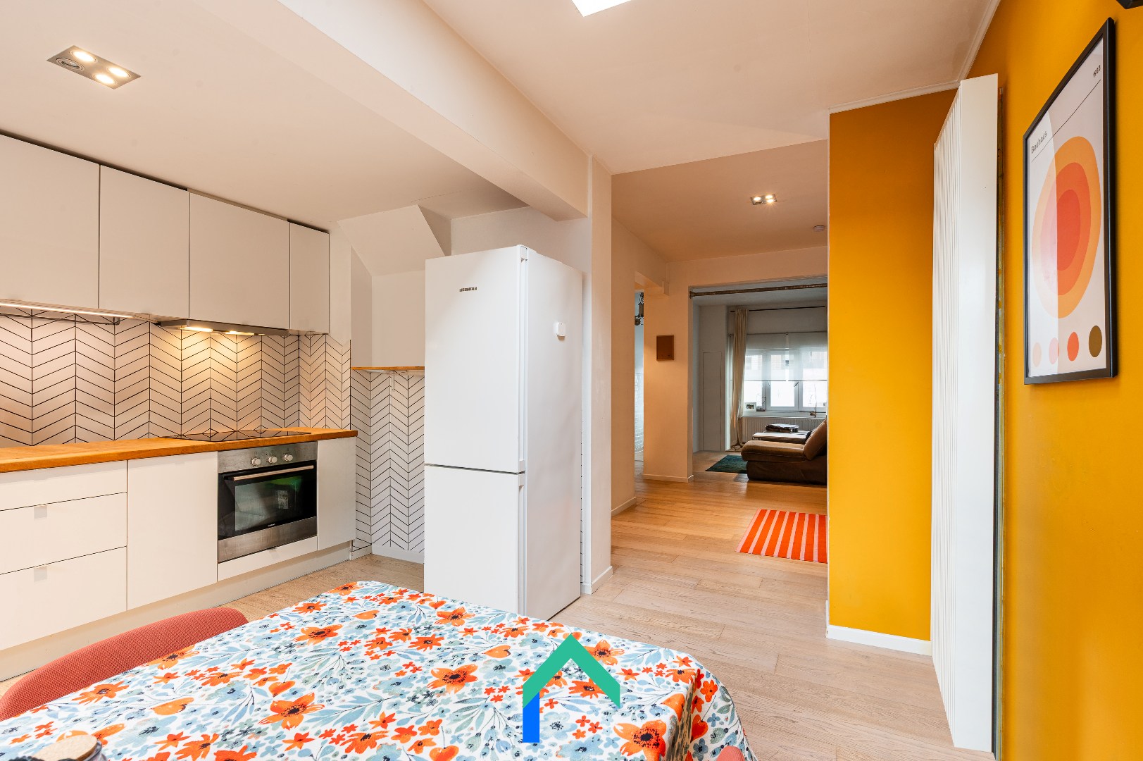 Ruime stadswoning met vier slaapkamers en tuin in hartje Gent - foto 3