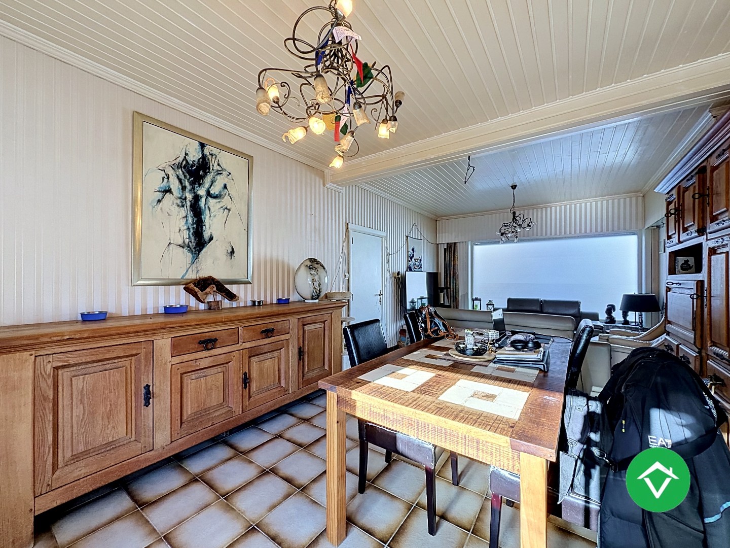 Woning met 3 slaapkamers en 2 garages te Eernegem - foto 4