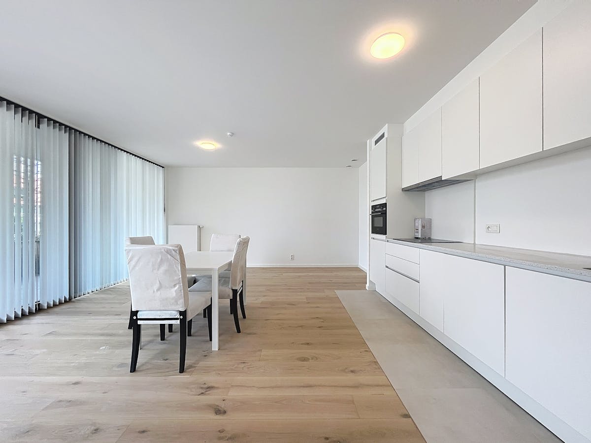 Beautiful 2 bedroom apartment - photo 4