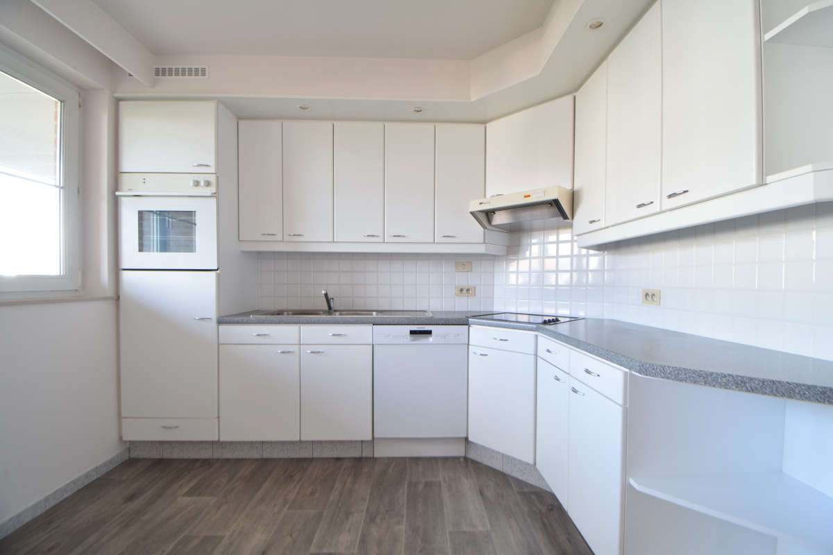 Apartment for rent in Lille with 2 bedrooms - photo 5