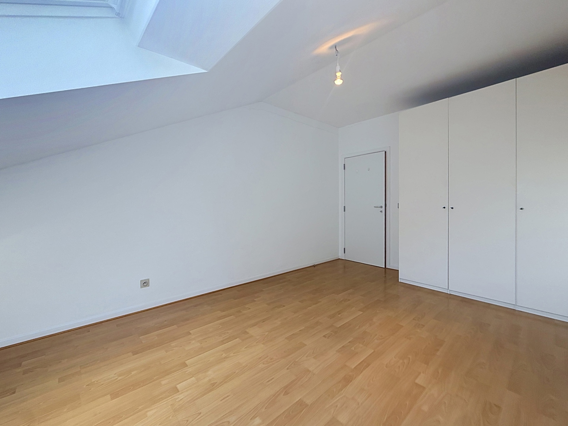 Apartment for rent in Auderghem with 2 bedrooms - photo 5