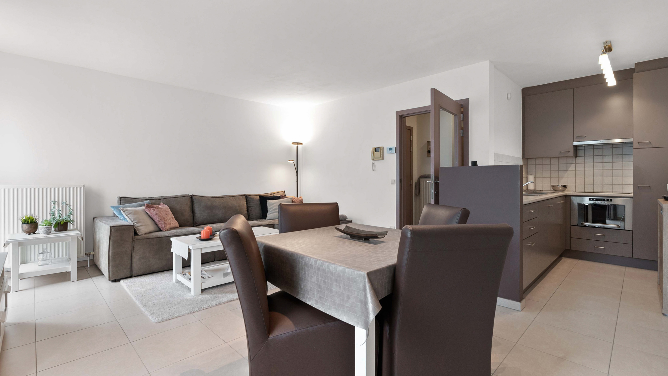 Ideaal investeringsappartement (let op:  kan niet gekocht worden voor eigen gebruik de komende 2 jaar!) op wandel- en fietsafstand van het bruisende centrum van Mol . - foto 4