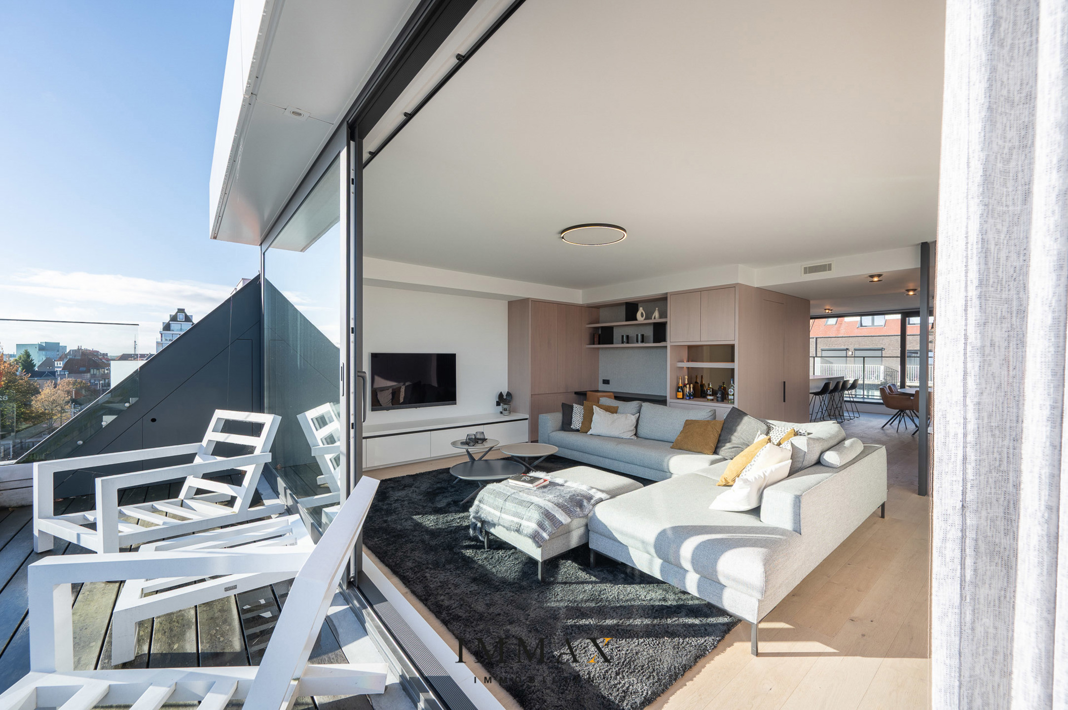 Modern en recent duplex-appartement met 3 slaapkamers - foto 2