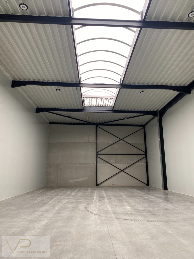 Gloednieuwe KMO units te huur in hoogtechnologisch bedrijvenpark - foto 3