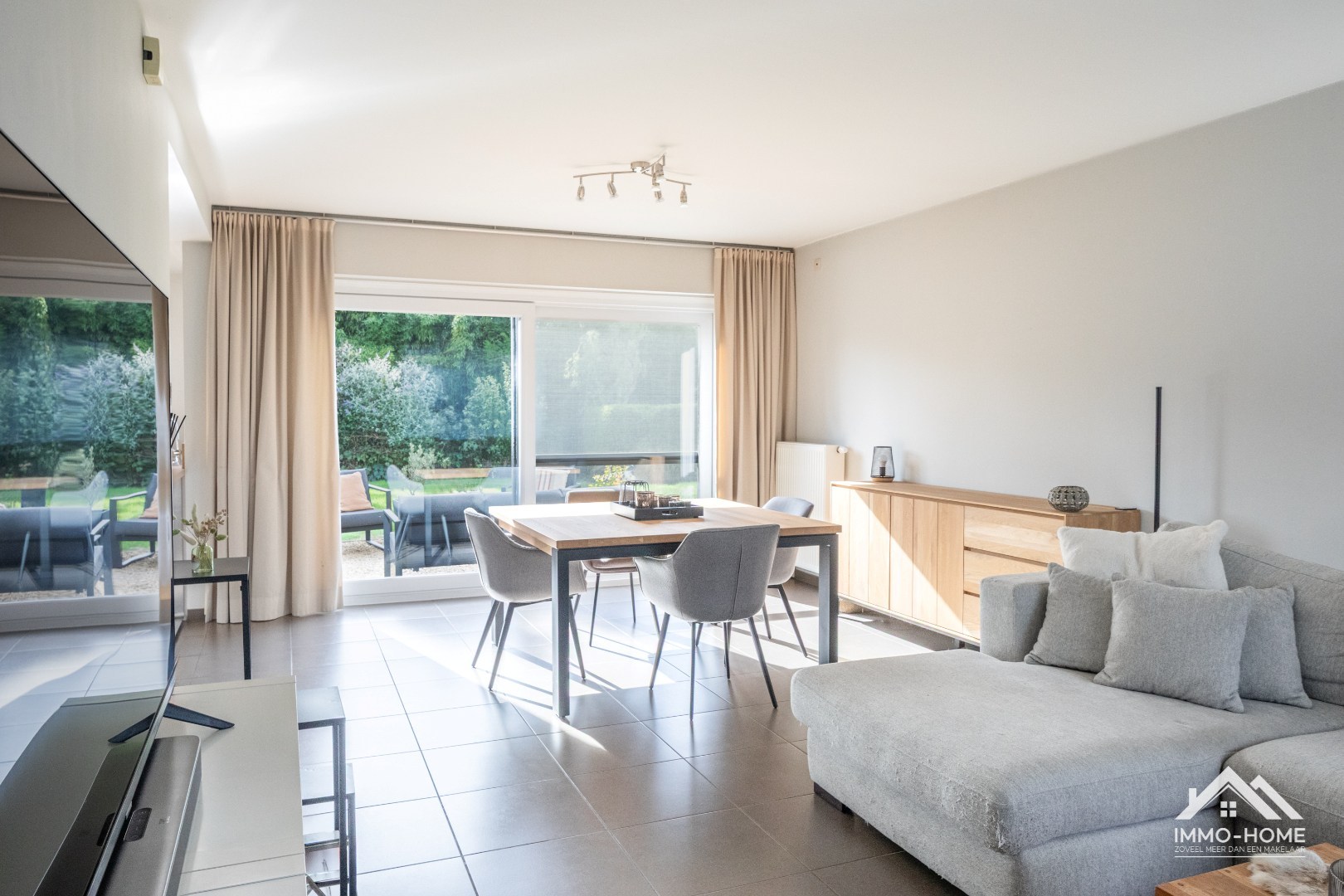 Perfect instapklare woning op een topligging in Lochristi! - foto 1