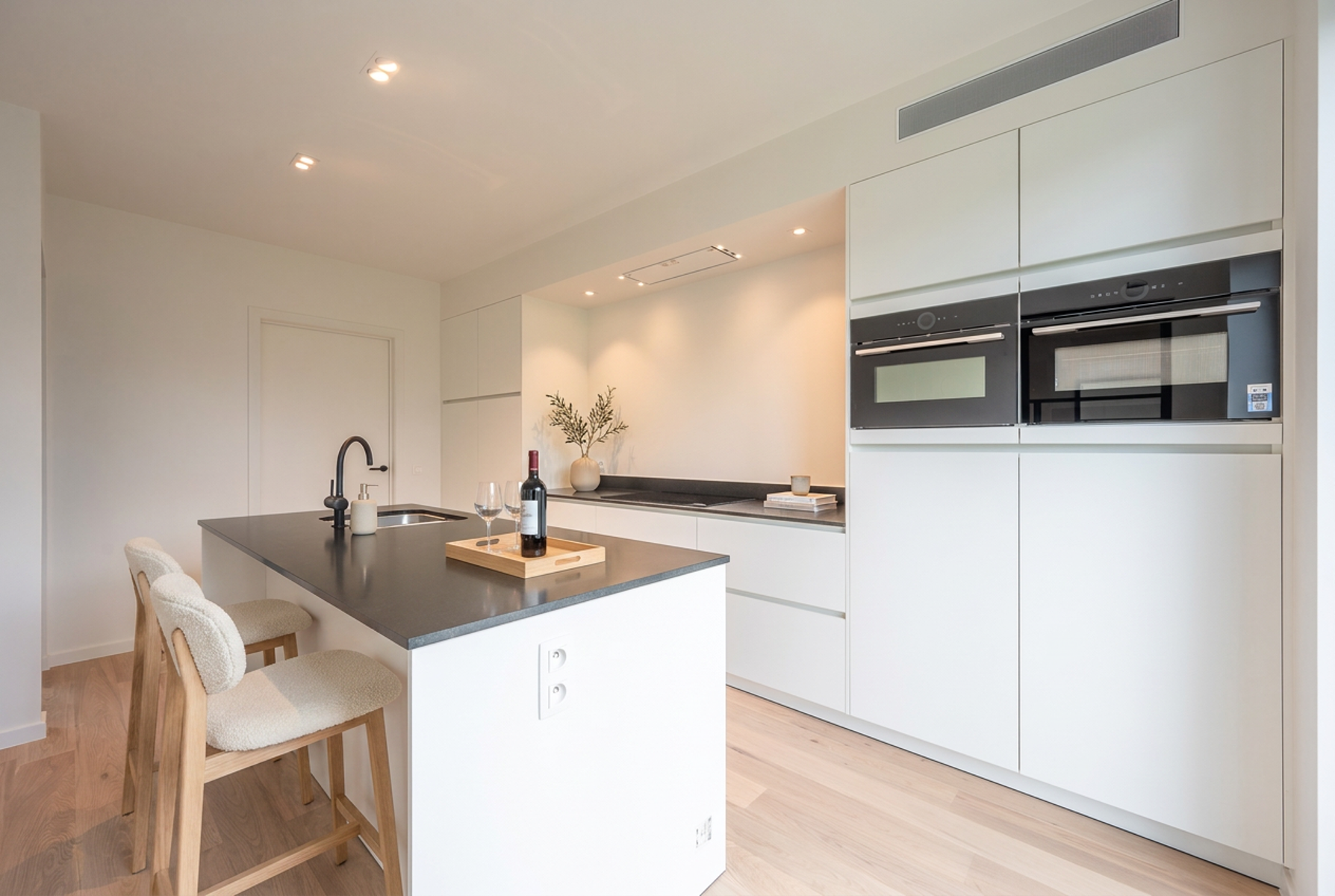 House for sale in Knokke-Heist with 5 bedrooms - photo 4