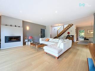 Ontdek deze uitzonderlijke villa in uitstekende staat, ideaal gelegen in de gegeerde wijk Bonlez in Chaumont-Gistoux, vlak bij alle...