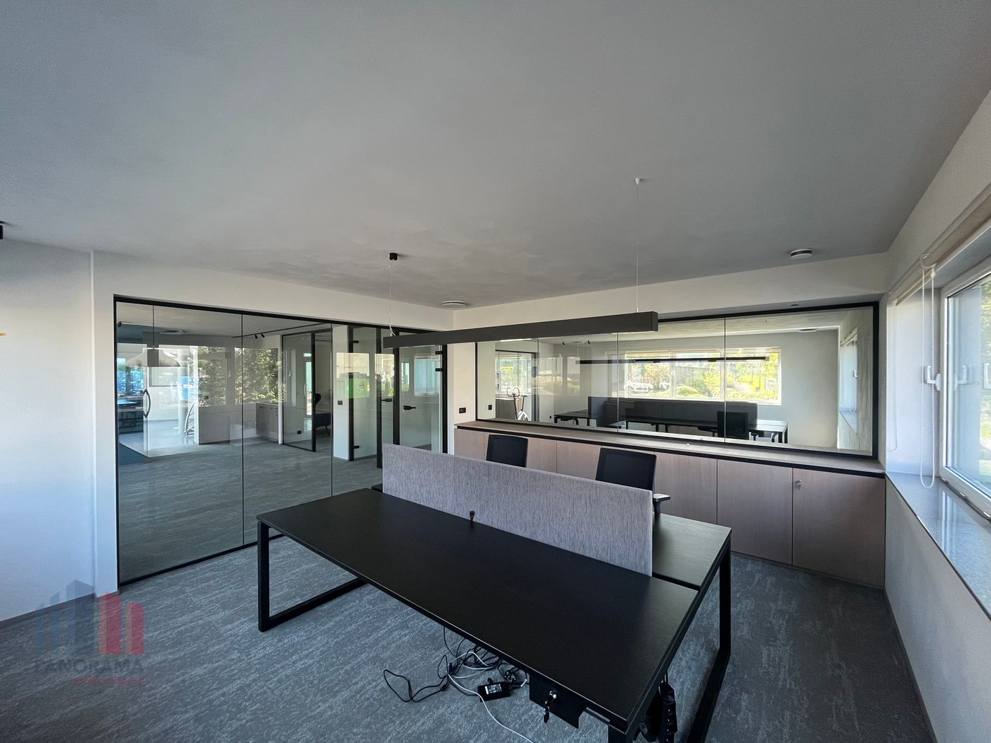 Bureaux prêts à l'emploi de 1.056 m² à un emplacement de choix près de l'autoroute E17/E40 - photo 4