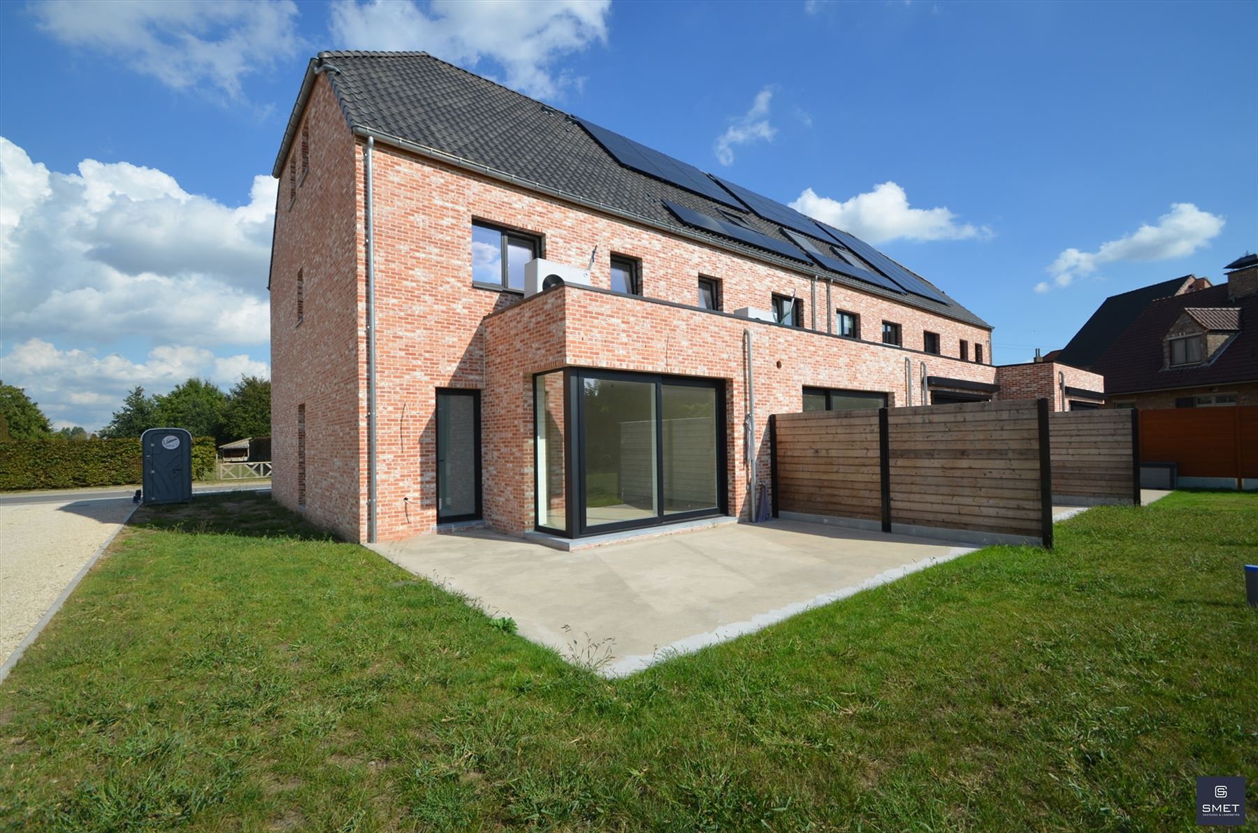 House for sale in Beveren-Kruibeke-Zwijndrecht with 4 bedrooms - photo 2