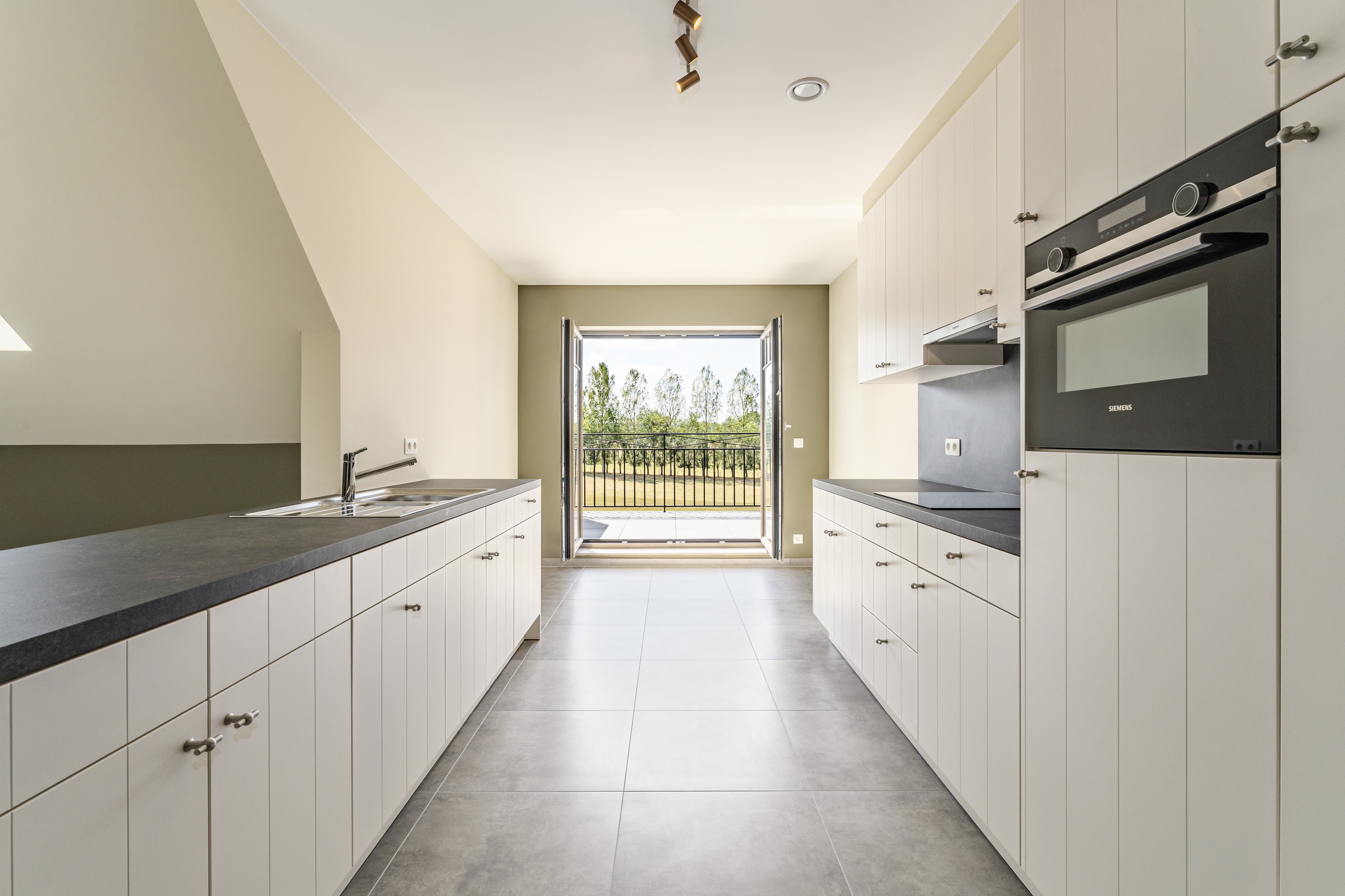 Lichtrijk duplex villa-appartement met groen uitzicht - foto 5