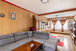 Welkom in deze charmante halfopen woning, gelegen in de geliefde wijk Kapellenkouter.Dit is dé kans om te wonen in een unieke buurt, gekenmerkt door...