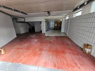 Garage à vendre à Leeuw-Saint-Pierre