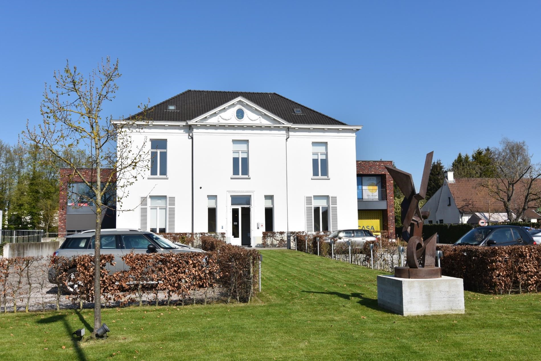 Dienstenkantoor in kunsthuis Huize Minne met centrale ligging - foto 1