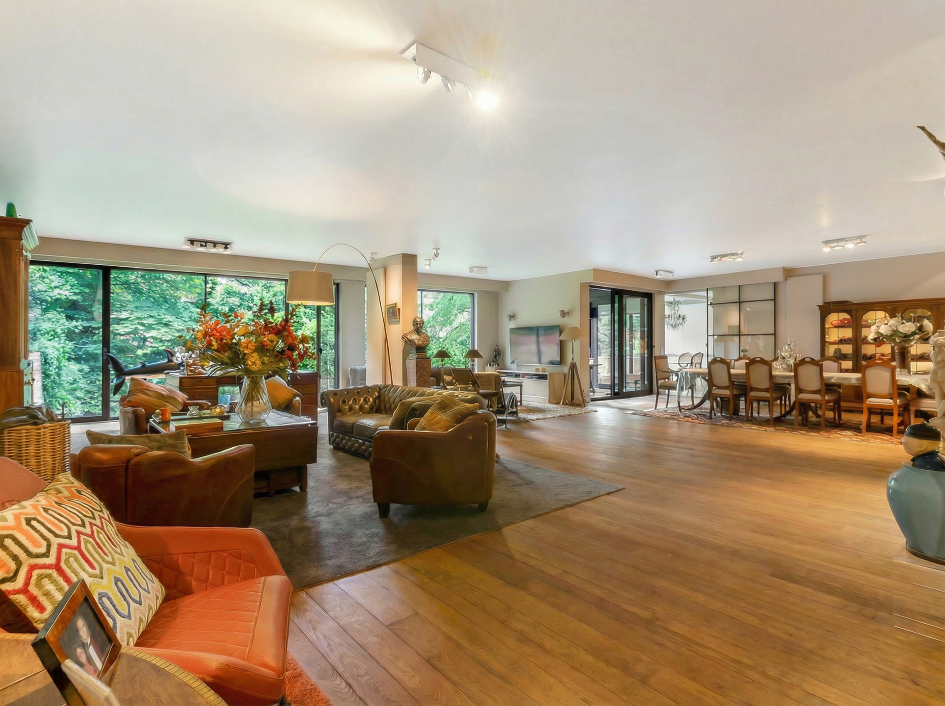 Appartement à vendre à Anvers avec 3 chambres - photo 2