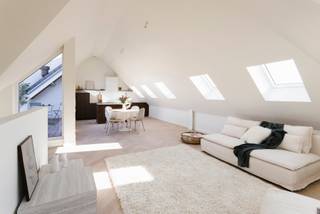 Dakappartement duplex met terras in hartje 't ZuidIn de bruisende Zuidwijk, waar cultuur, gastronomie en gezelligheid samenkomen, ontdek je deze...