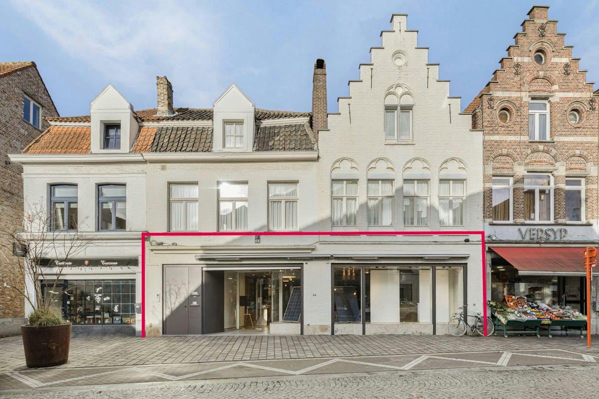 Bureau spacieux dans le centre de Bruges. - photo 1