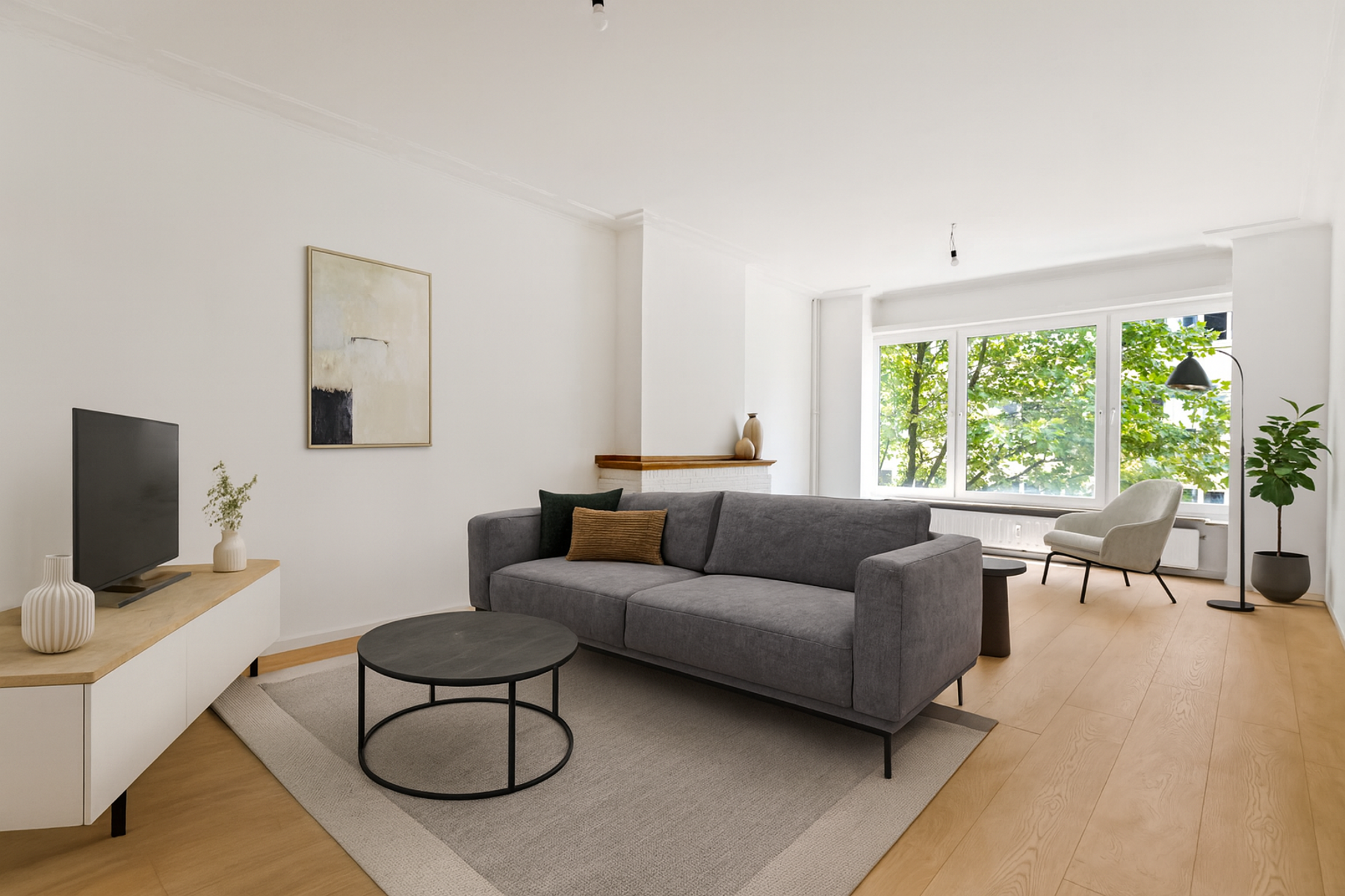 ANTWERPEN - Gerenoveerd opbrengsteigendom in hartje stad - foto 2