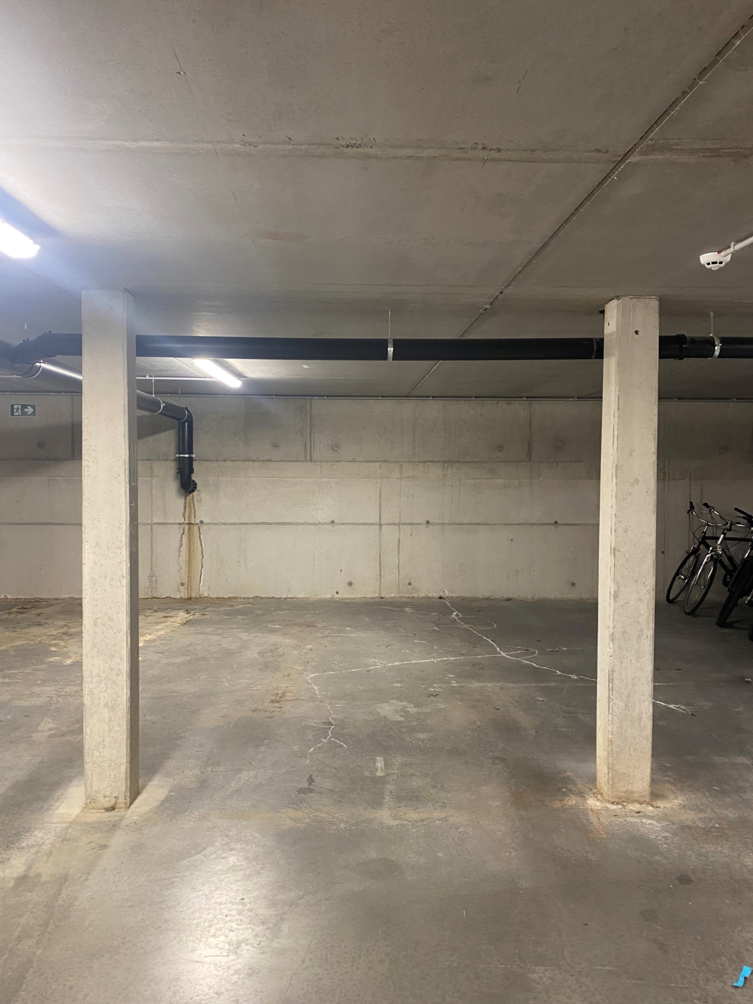 Garage for rent in Sint-Niklaas - photo 2
