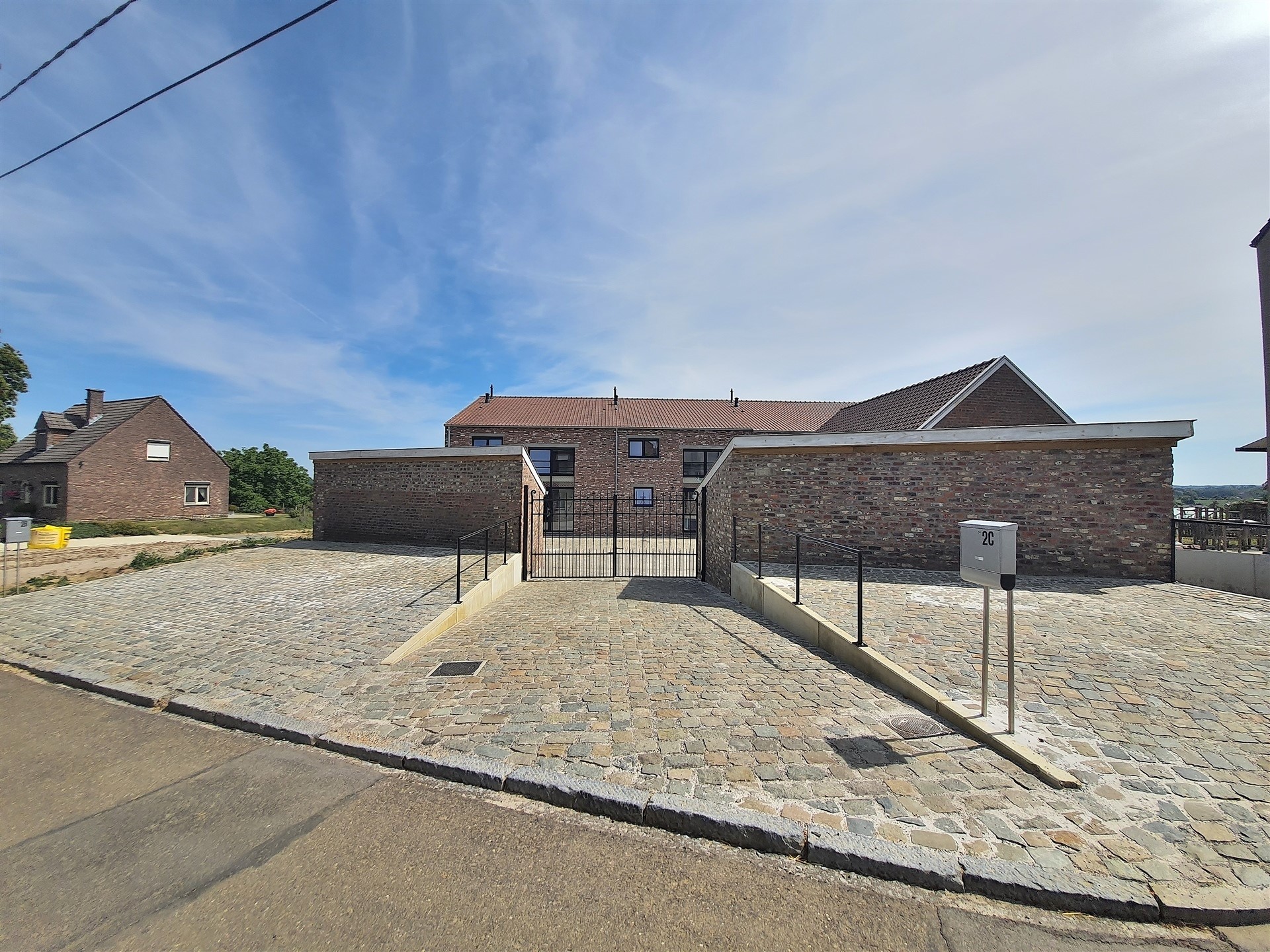 Woning met 3 slaapkamers en tuin op toplocatie - foto 4