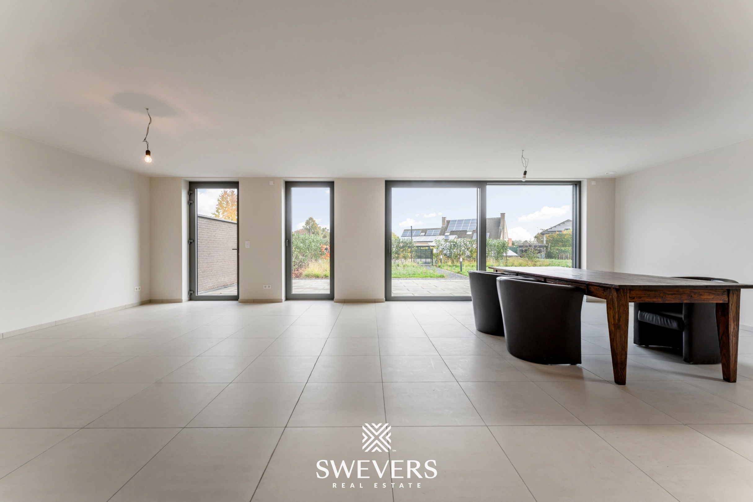 Stijlvol, gelijkvloers en instapklaar appartement (208 m²) mét private tuin en private kelder vlakbij Zolder-centrum - foto 5