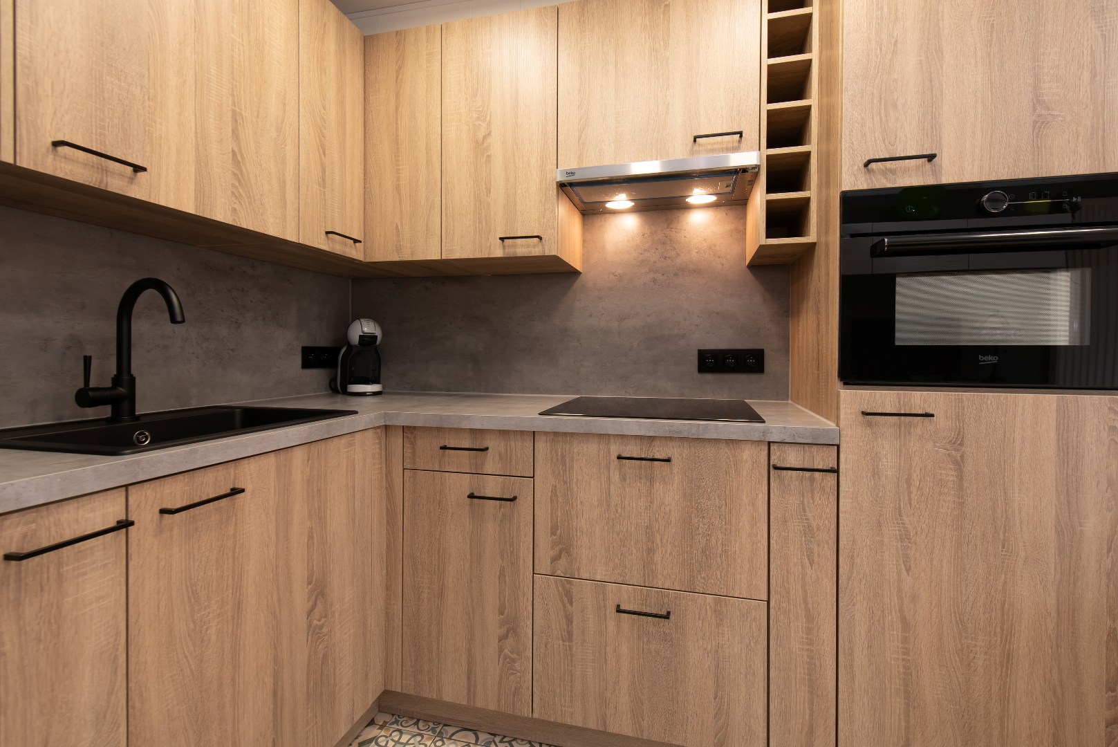 Volledig vernieuwd appartement met zijdelings zicht op zee met EPC A-label! - foto 2