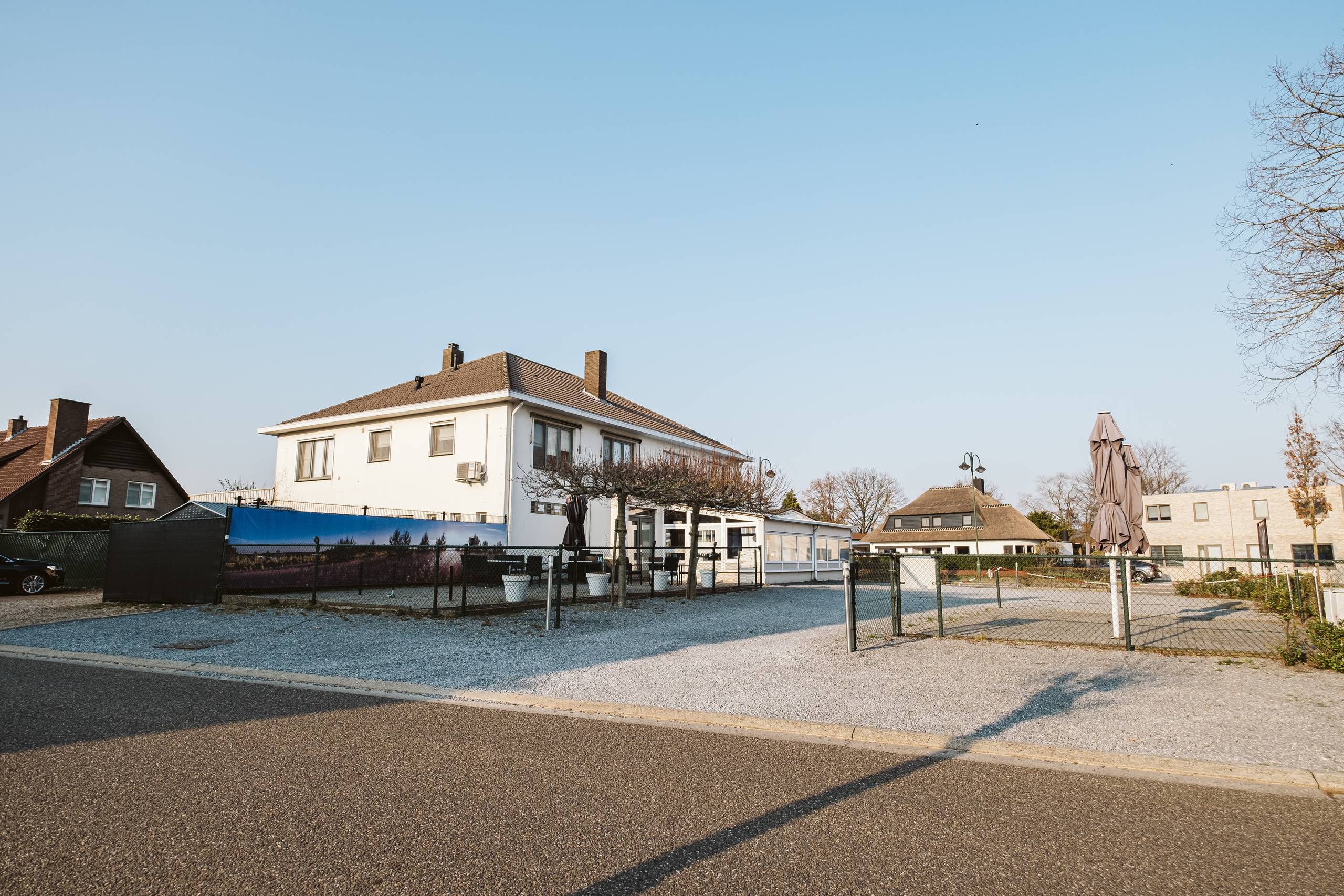 Commercial à vendre à Hamont-Achel avec 2 chambres - photo 2