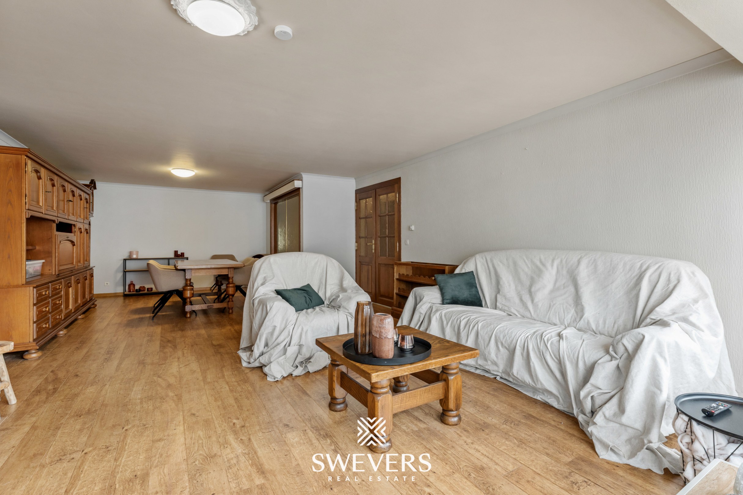 Ruim en lichtrijk 3-slpk appartement met 2 terrasjes in hartje Genk - foto 4