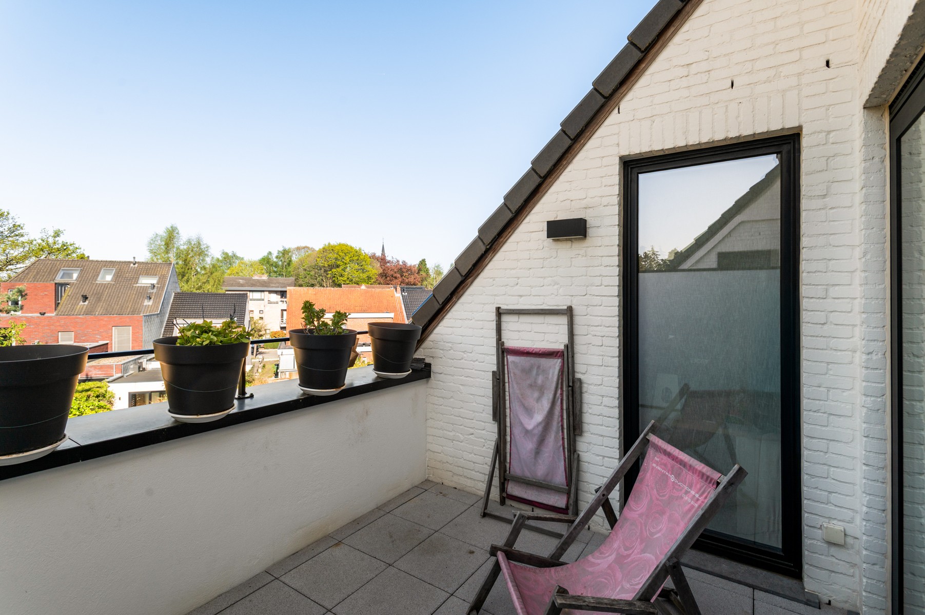 Recent appartement met terras in het centrum - foto 5