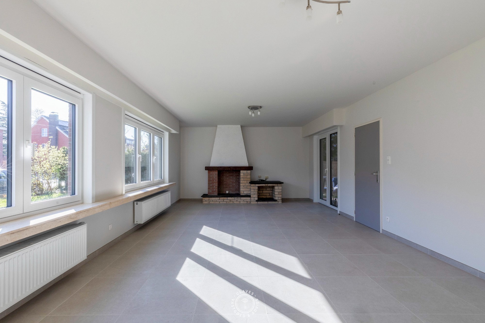 Apartment for rent in Sint-Niklaas with 3 bedrooms - photo 4