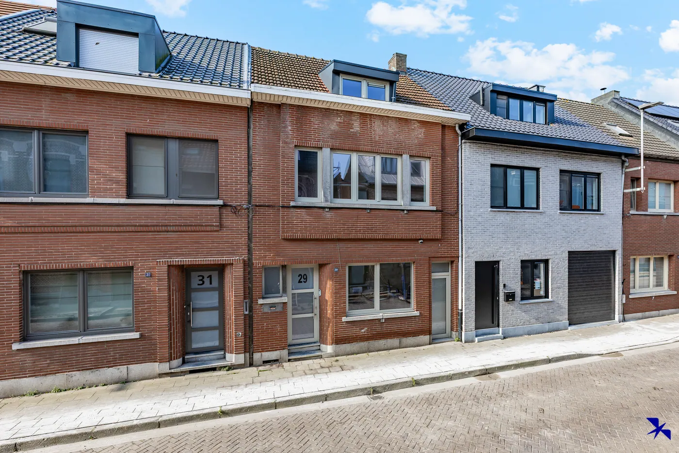 Modern gerenoveerde gezinswoning - foto 2