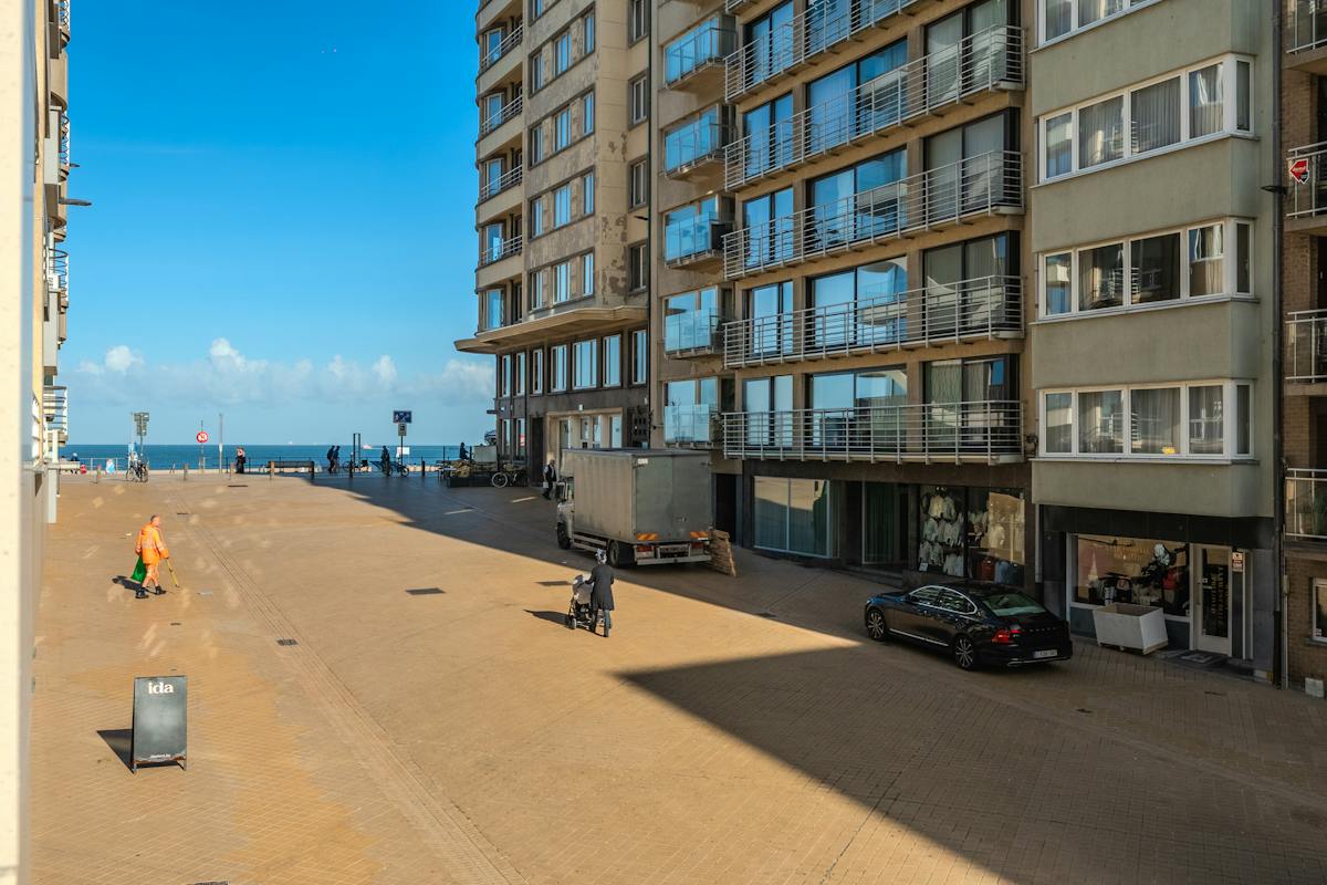 Appartement te koop vlakbij de zeedijk te centrum Oostende - foto 5
