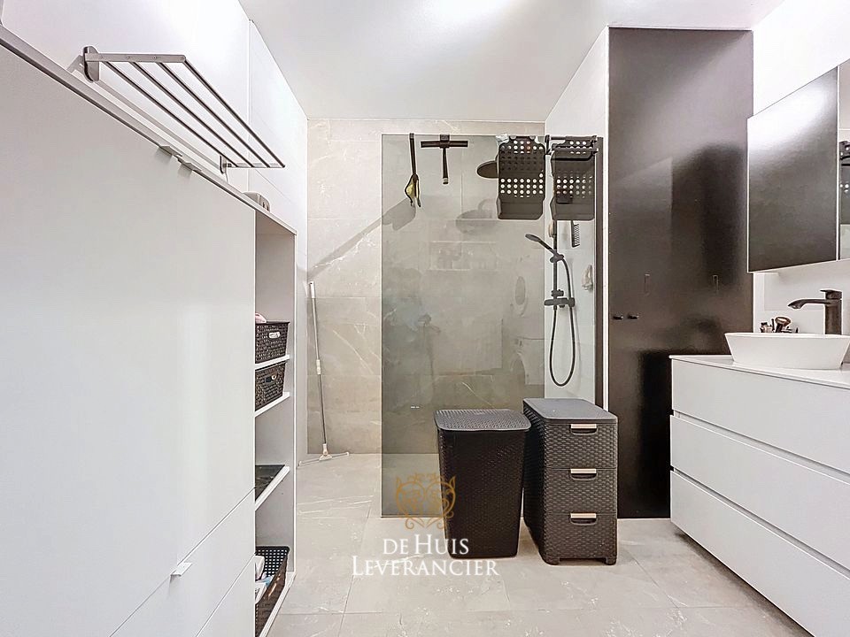 Groot appartement met 2 slpks en staanplaats te koop in centrum Kontich - foto 3
