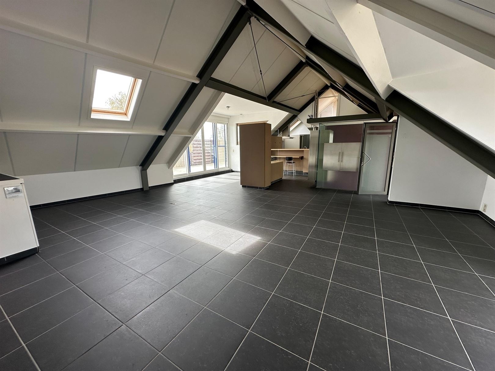 Loftappartement met 1 slp en groot zonnig terras - foto 4