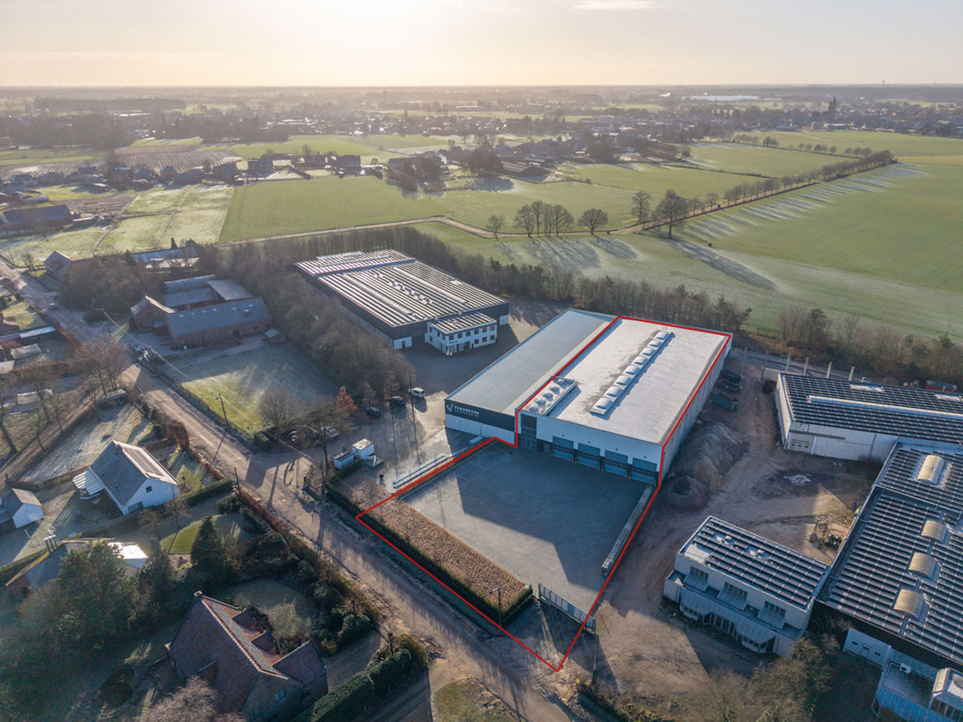 Commercial à louer à Weelde - photo 1