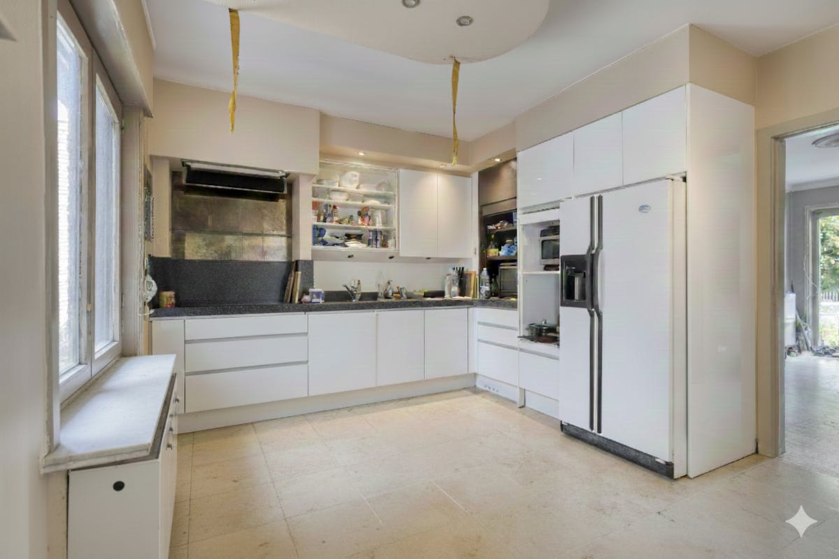 Halfopen bebouwing met 3 slaapkamers op een ruim perceel in Gits! - foto 3