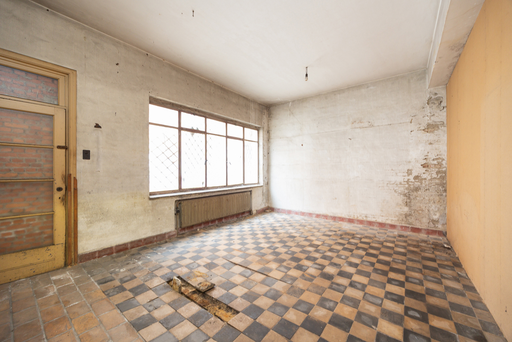 Grote renovatiewoning met magazijn te Rumst - foto 2