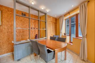 In de historische stadskern van Tongeren bieden wij dit karaktervolle pand met enorm potentieel aan. Bent u op zoek naar een project waarbij u...