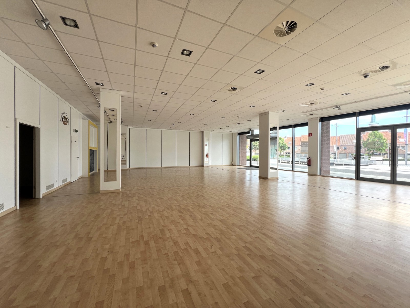 Commercieel te huur in Maaseik - foto 4