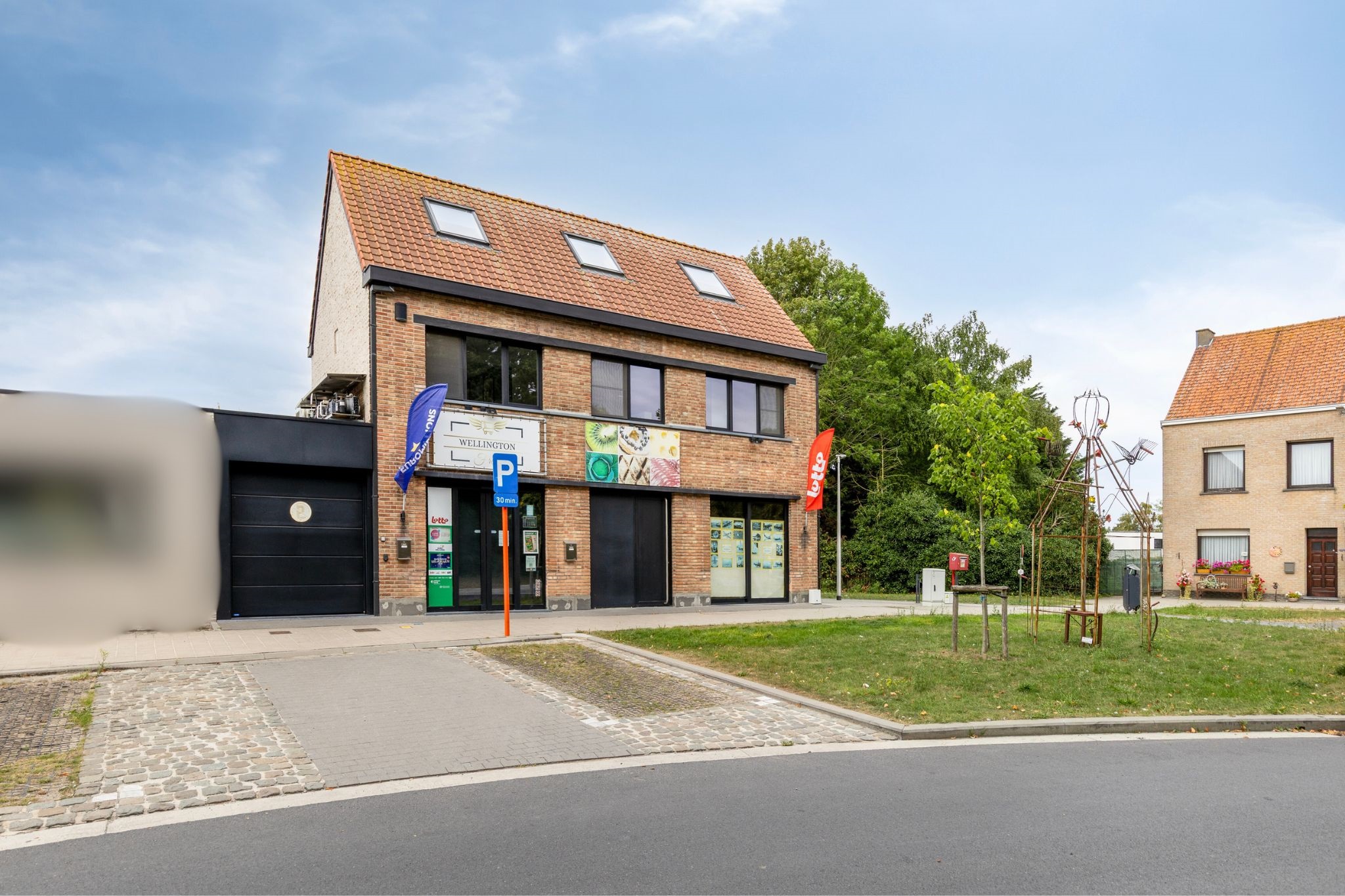 Commercial à vendre à Gistel avec 3 chambres - photo 1