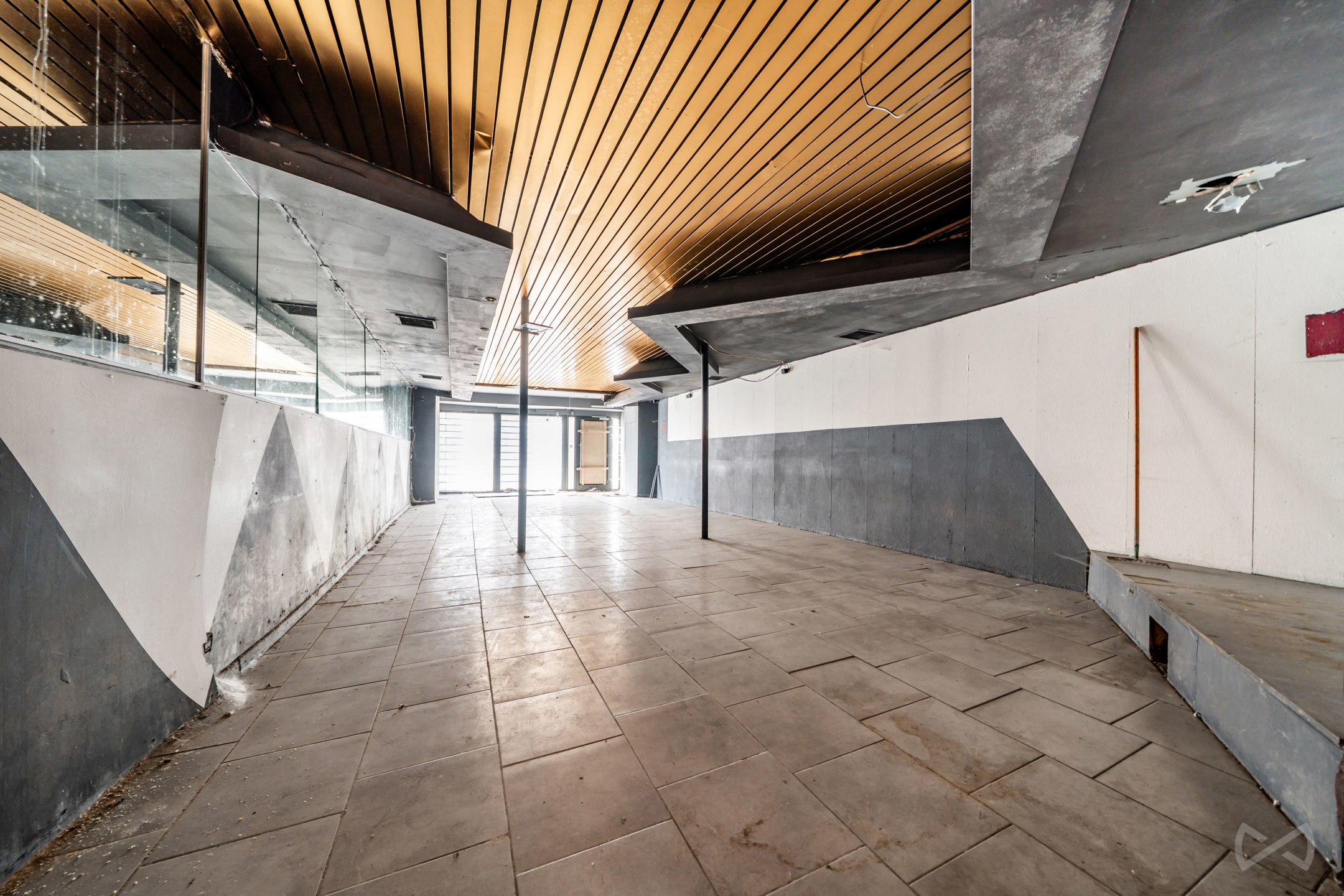 Commercieel te koop in Mons met 8 slaapkamers - foto 3