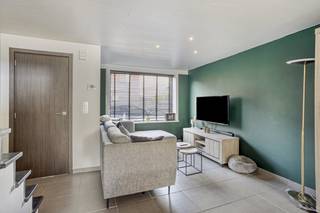 Droomt u van een energiezuinig huis waar u direct kunt intrekken? Dan is deze recent gerenoveerde woning uw kans! Gelegen in een rustige buurt, in...