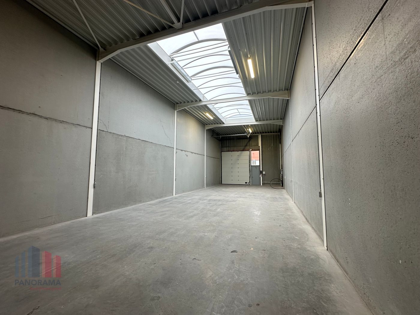 192 m² nieuwbouw KMO-unit te huur naast E17 - photo 4